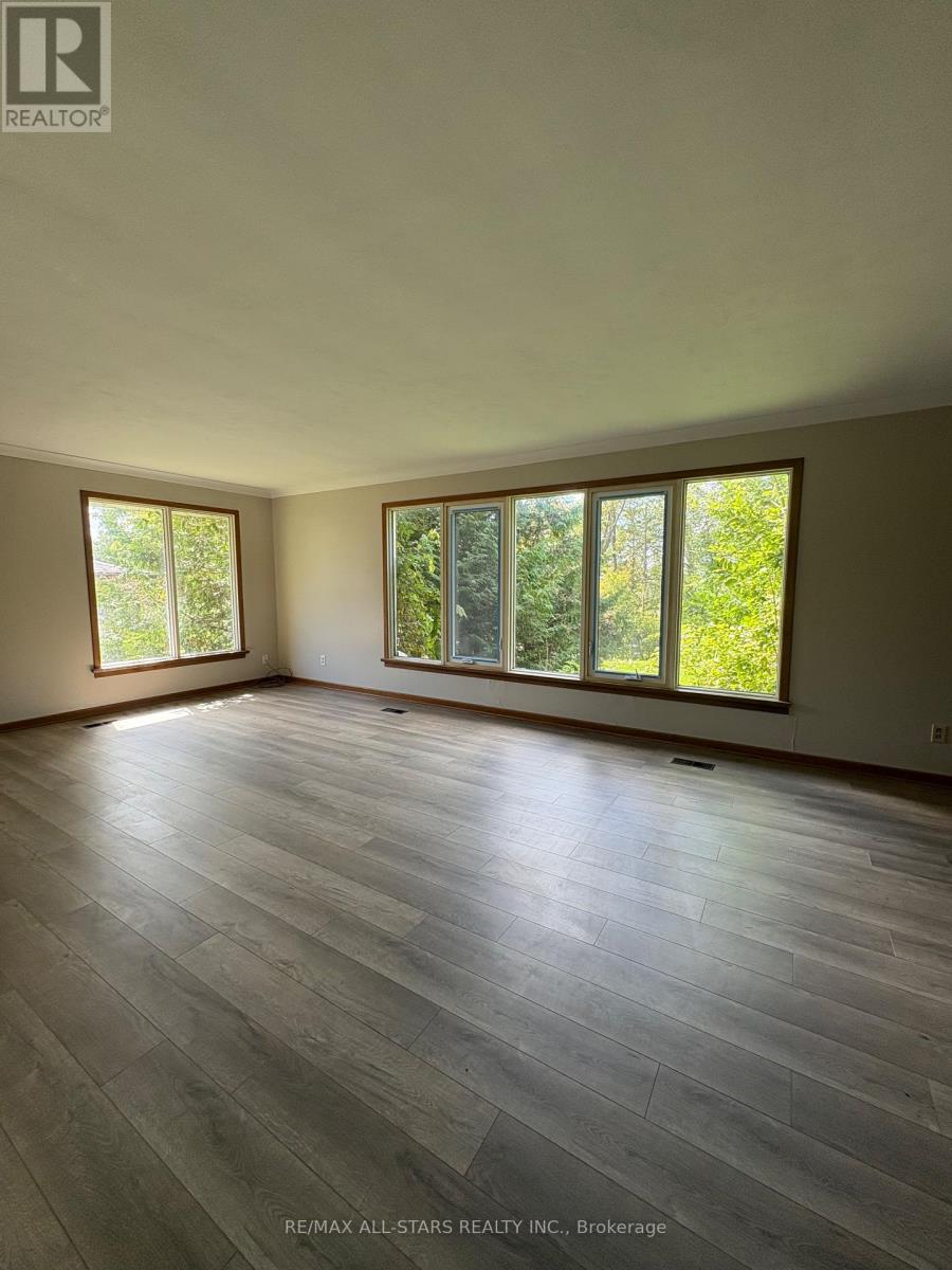 36 Cove Road, Kawartha Lakes, Ontario  K0M 1N0 - Photo 13 - X12420709