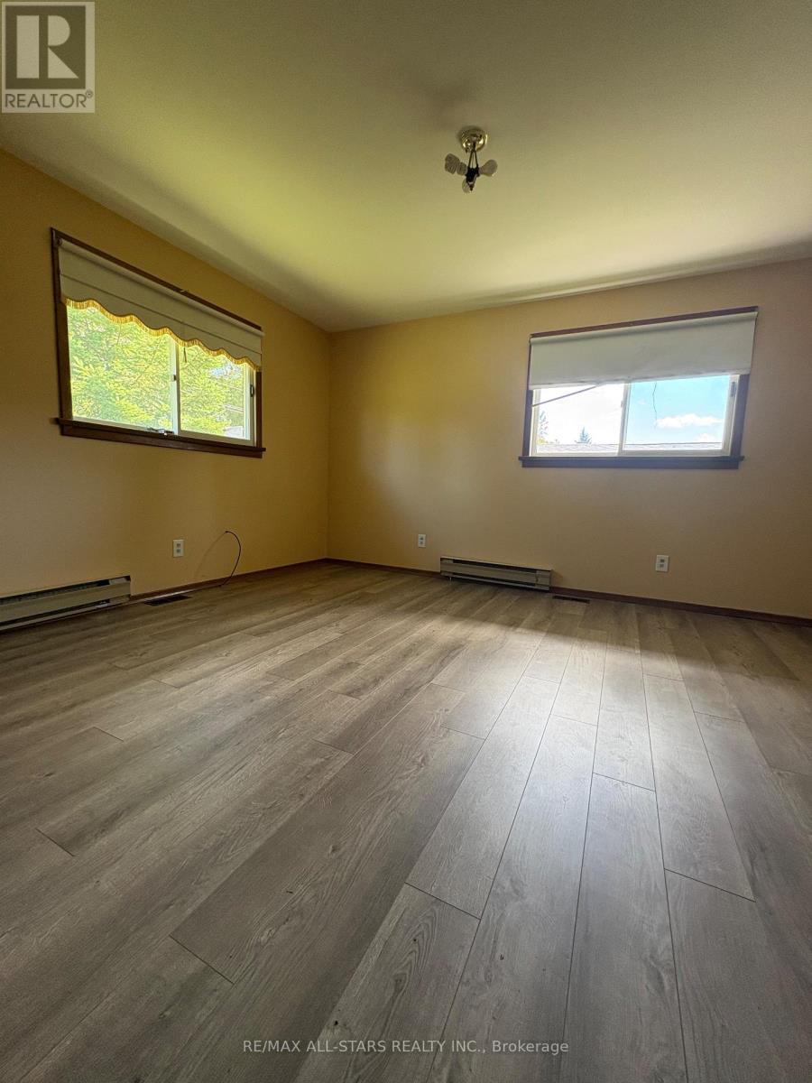 36 Cove Road, Kawartha Lakes, Ontario  K0M 1N0 - Photo 18 - X12420709