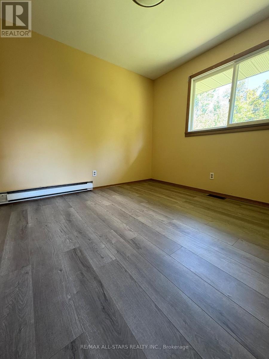 36 Cove Road, Kawartha Lakes, Ontario  K0M 1N0 - Photo 19 - X12420709