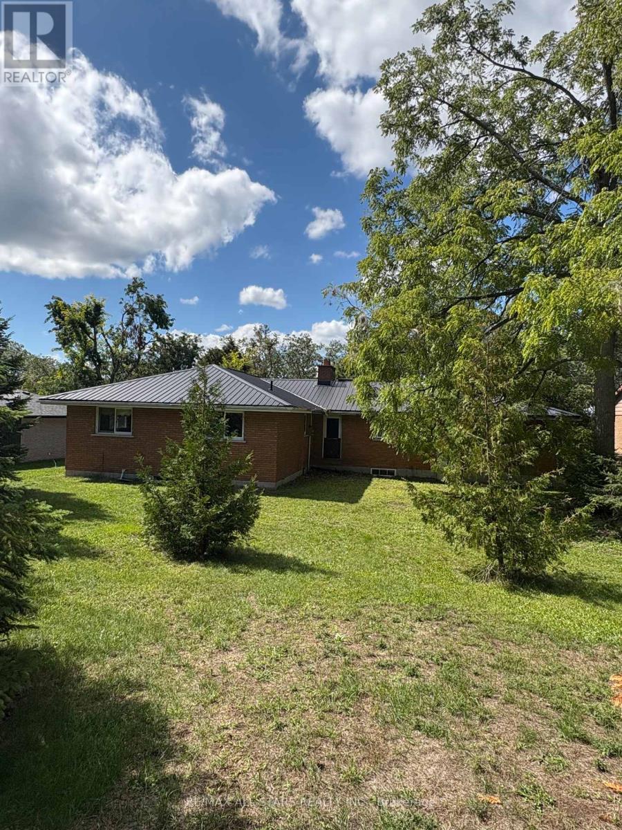 36 Cove Road, Kawartha Lakes, Ontario  K0M 1N0 - Photo 30 - X12420709