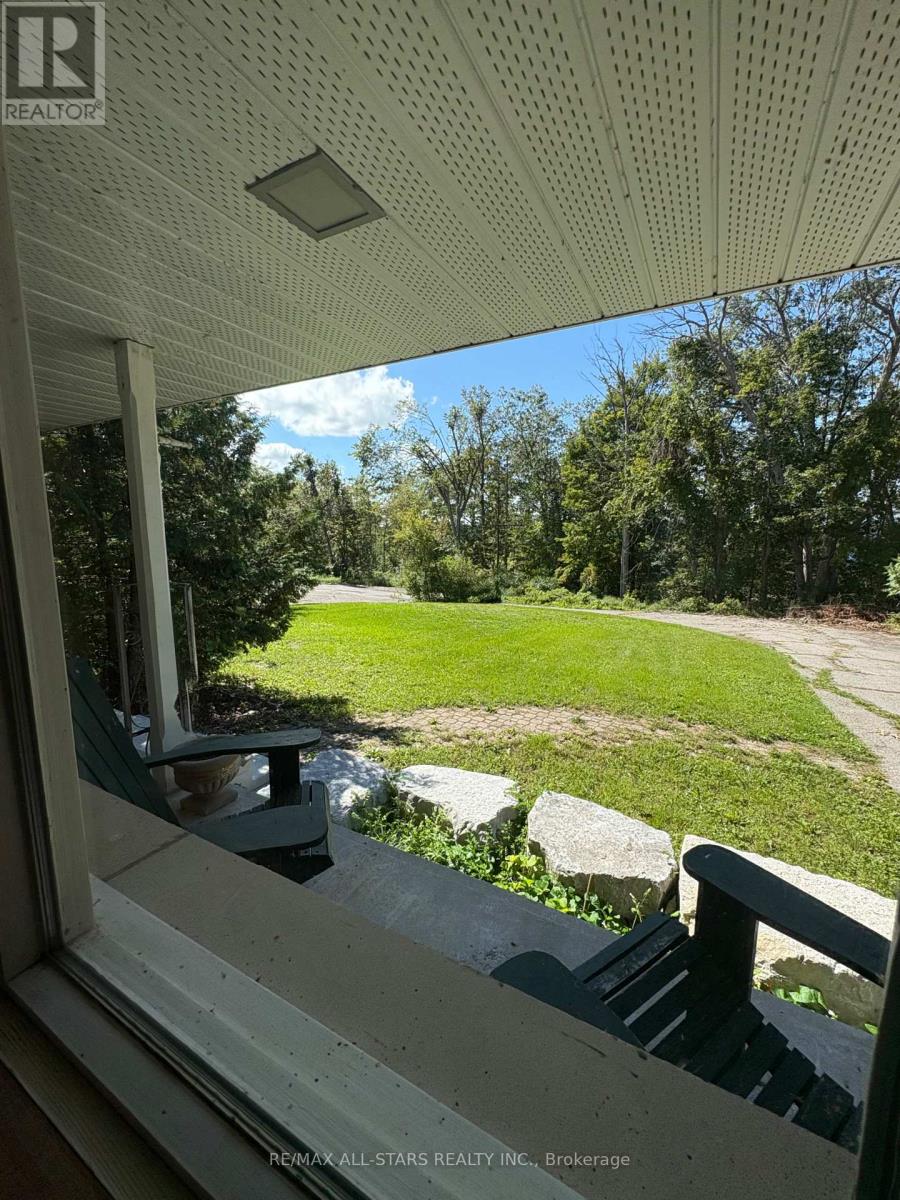 36 Cove Road, Kawartha Lakes, Ontario  K0M 1N0 - Photo 8 - X12420709