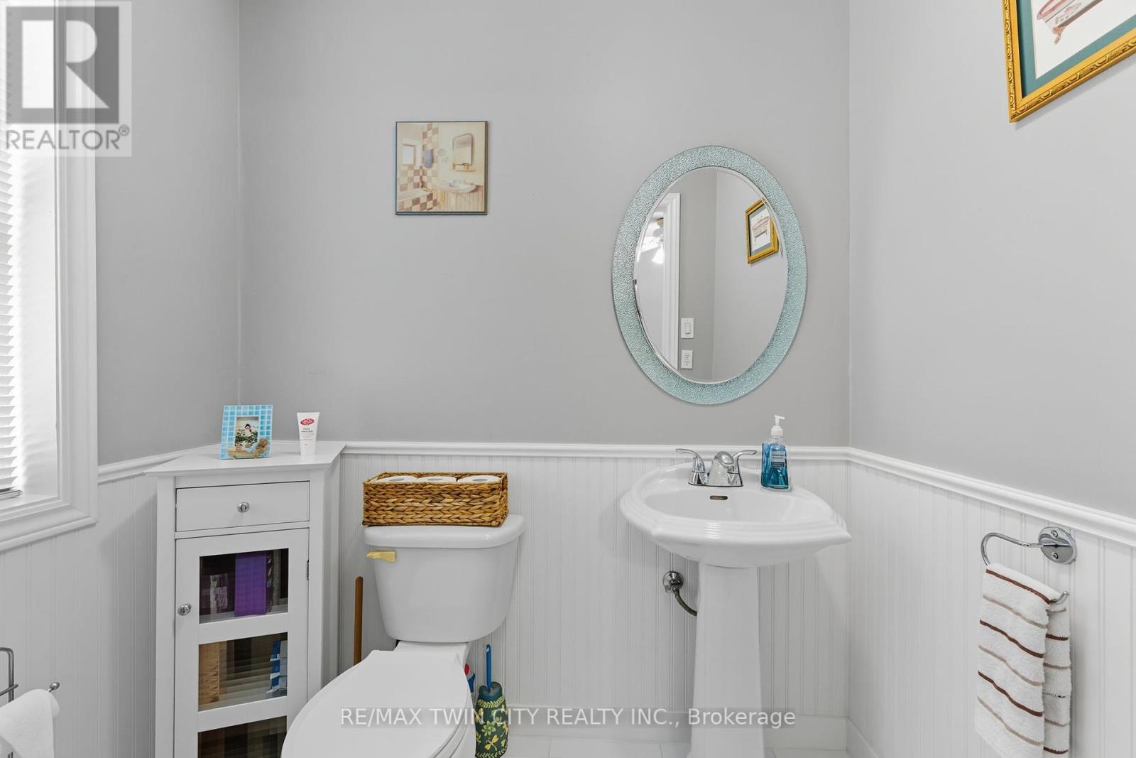 394 Bishopgate Road, Brant, Ontario  N3R 0B8 - Photo 16 - X12420629