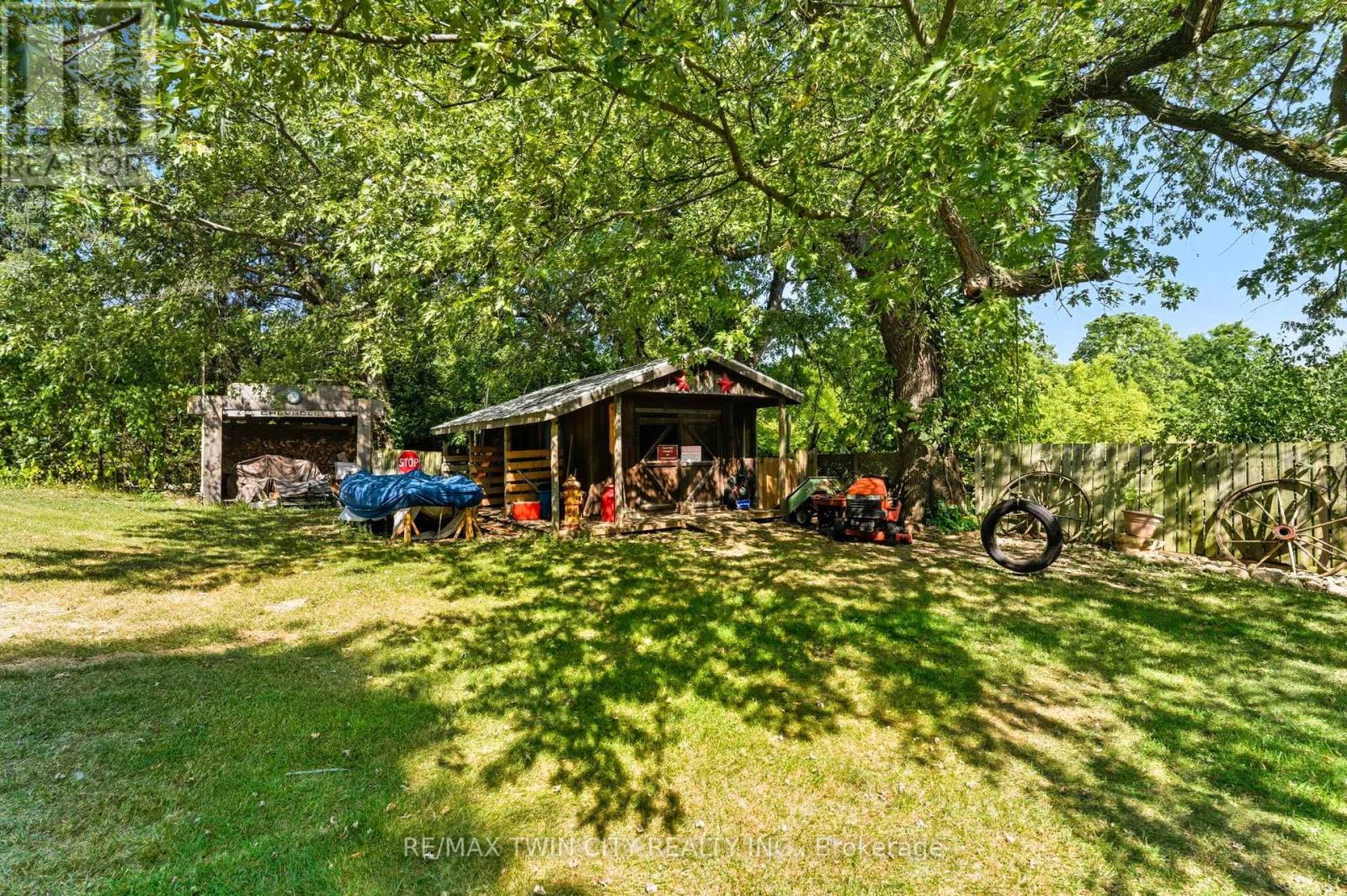 394 Bishopgate Road, Brant, Ontario  N3R 0B8 - Photo 23 - X12420629