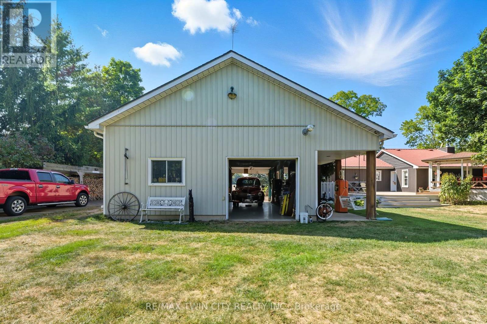 394 Bishopgate Road, Brant, Ontario  N3R 0B8 - Photo 27 - X12420629