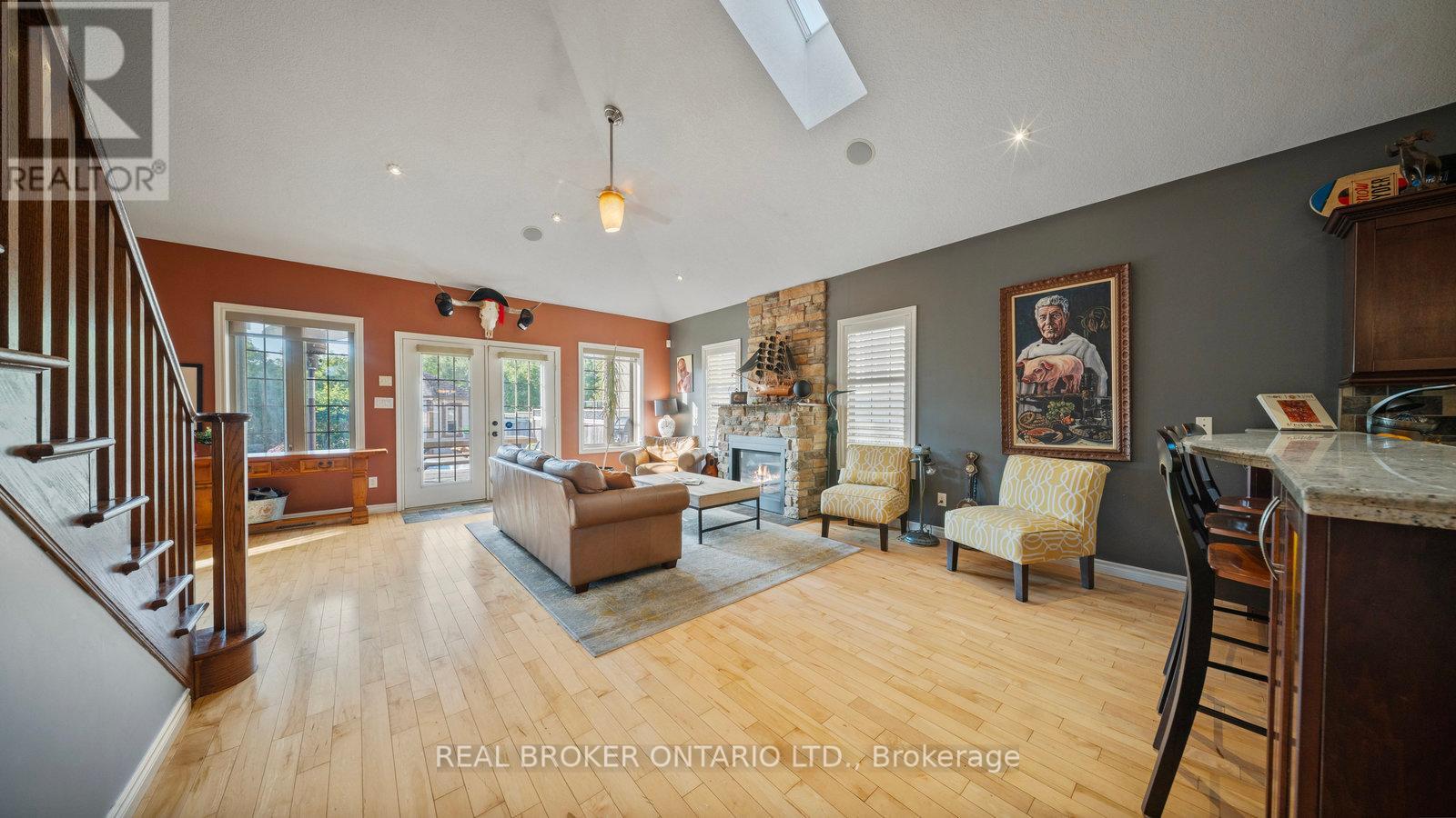 23 Jamieson Court, Brantford, Ontario  N3T 6T1 - Photo 13 - X12420634