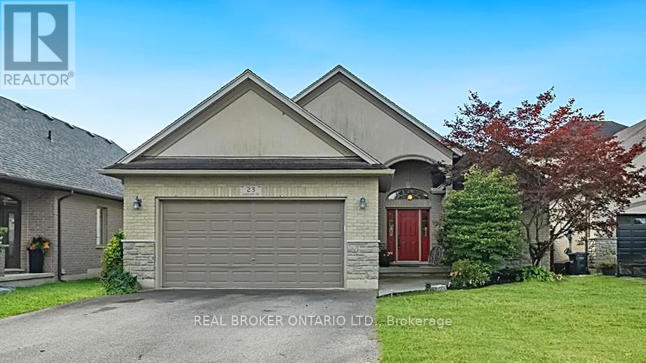 23 Jamieson Court, Brantford, Ontario  N3T 6T1 - Photo 3 - X12420634
