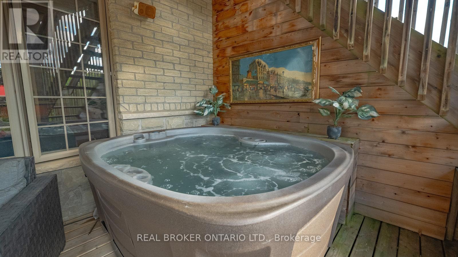 23 Jamieson Court, Brantford, Ontario  N3T 6T1 - Photo 34 - X12420634