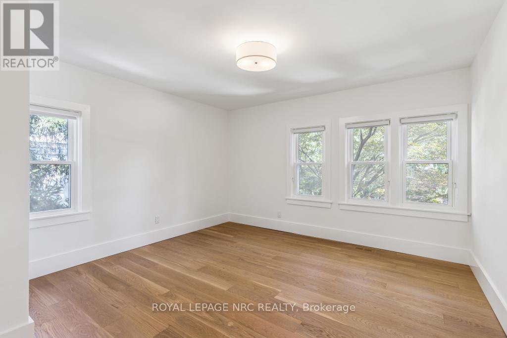 38 Hillcrest Avenue, St. Catharines, Ontario  L2R 4Y1 - Photo 28 - X12420706