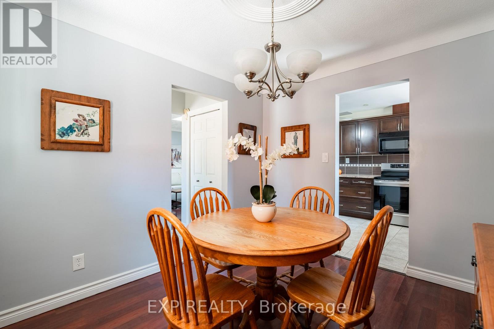 494 Scott Street, St. Catharines, Ontario  L2M 3X2 - Photo 15 - X12420731