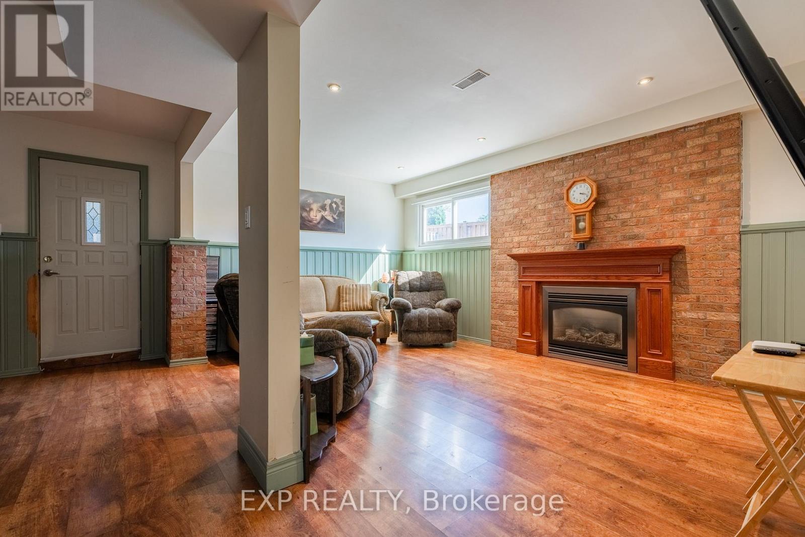494 Scott Street, St. Catharines, Ontario  L2M 3X2 - Photo 25 - X12420731