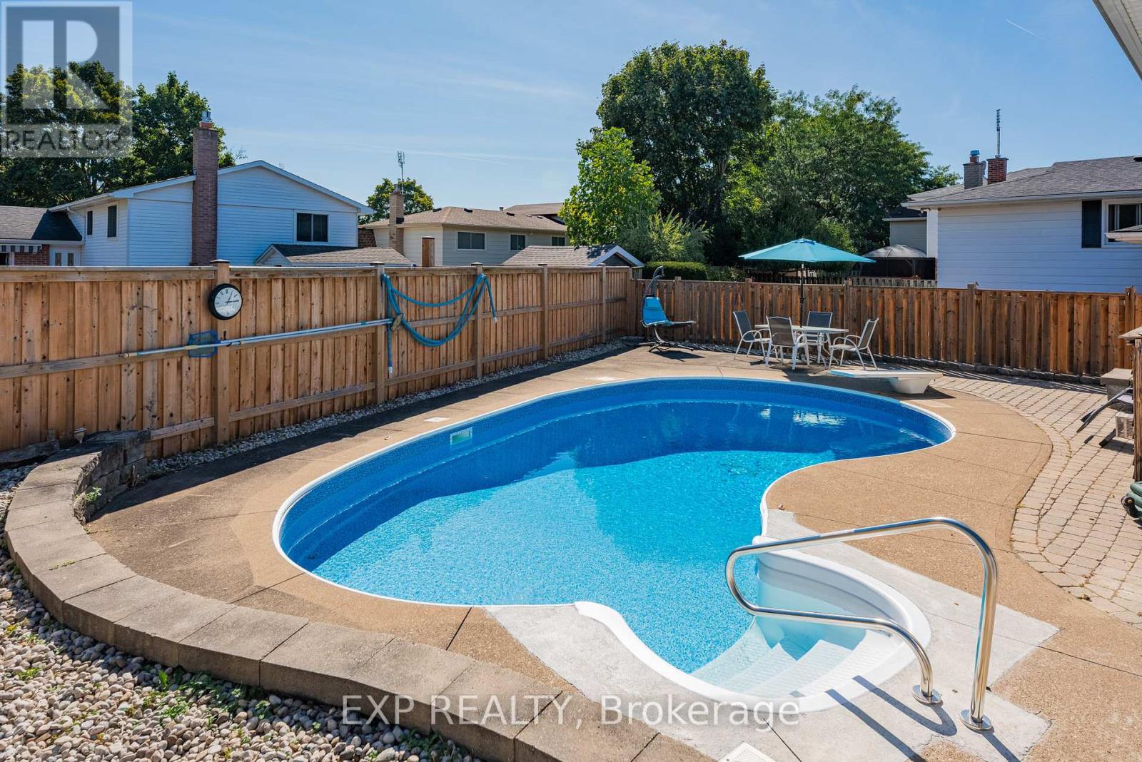 494 Scott Street, St. Catharines, Ontario  L2M 3X2 - Photo 38 - X12420731
