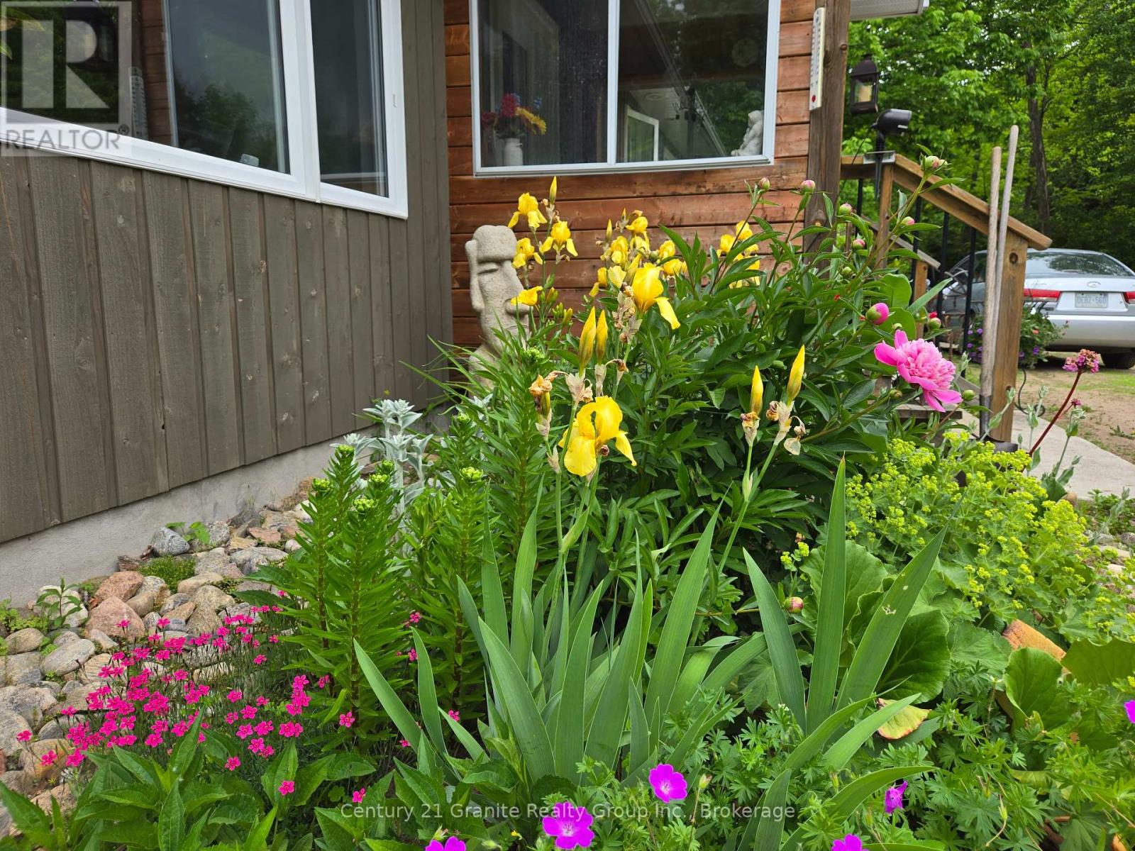 1263 Burkes Road, Dysart Et Al (Dysart), Ontario  K0M 1S0 - Photo 44 - X12420717