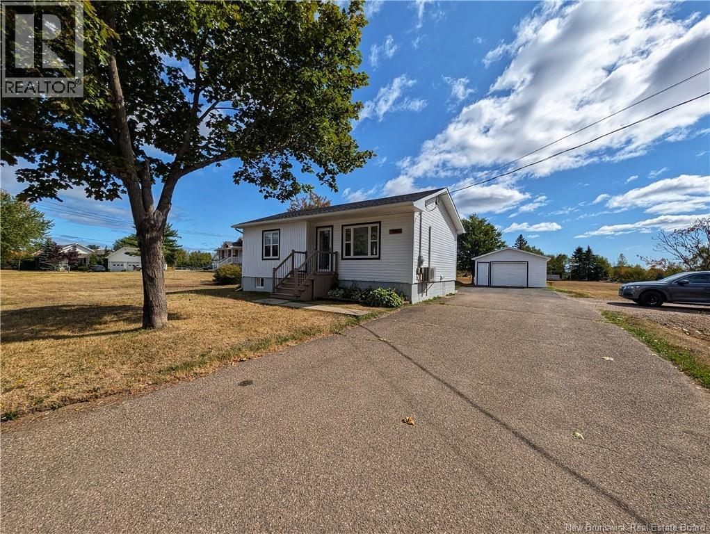 1060 Rue Louis G. Daigle, Tracadie, New Brunswick