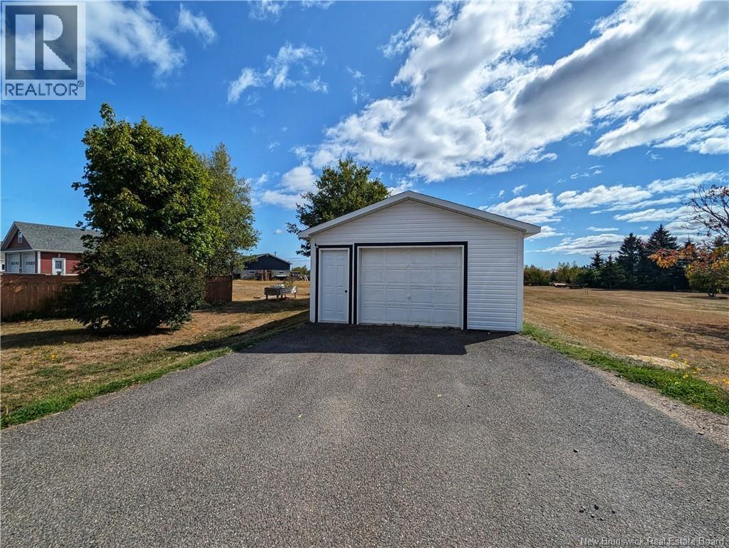 1060 Rue Louis G. Daigle, Tracadie, New Brunswick  E1X 1C2 - Photo 14 - NB127185