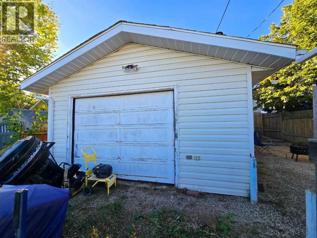 4927 46 Avenue, Spirit River, Alberta  T0H 3G0 - Photo 22 - A2257602
