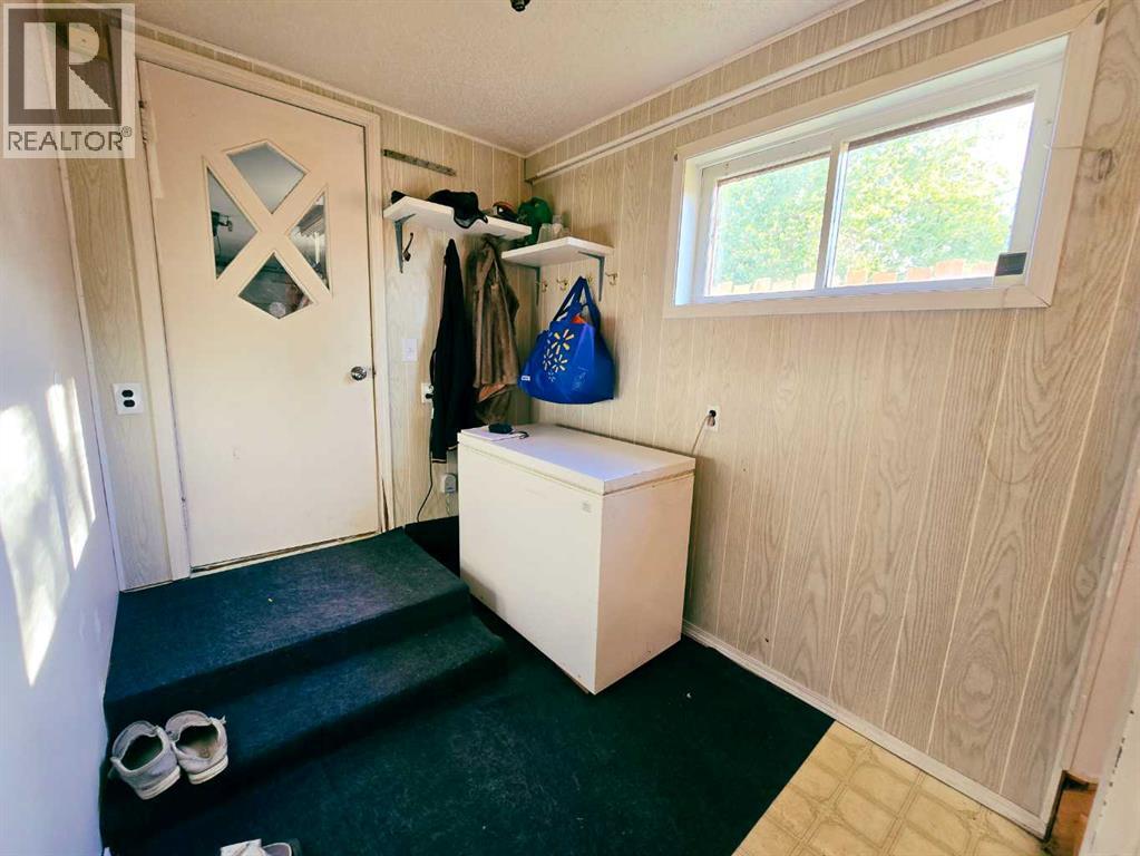 4927 46 Avenue, Spirit River, Alberta  T0H 3G0 - Photo 13 - A2257602