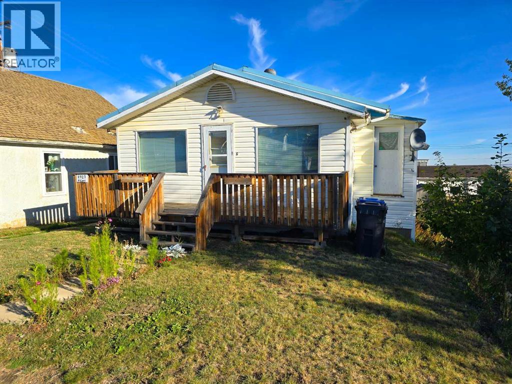 4927 46 Avenue, Spirit River, Alberta  T0H 3G0 - Photo 25 - A2257602