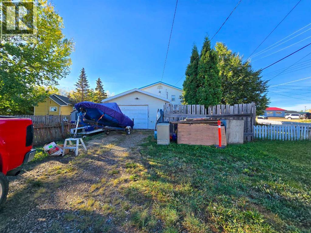 4927 46 Avenue, Spirit River, Alberta  T0H 3G0 - Photo 29 - A2257602