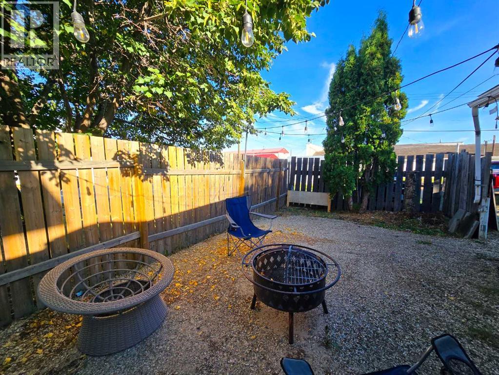4927 46 Avenue, Spirit River, Alberta  T0H 3G0 - Photo 28 - A2257602