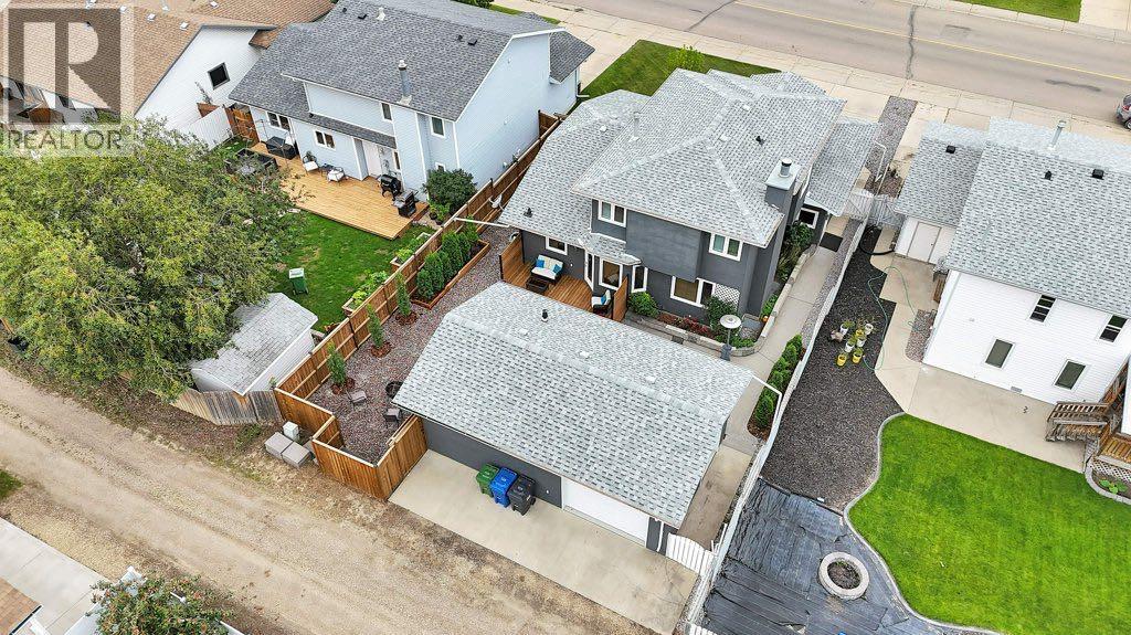 167 Douglas Avenue, Red Deer, Alberta  T4R 2G5 - Photo 3 - A2257837