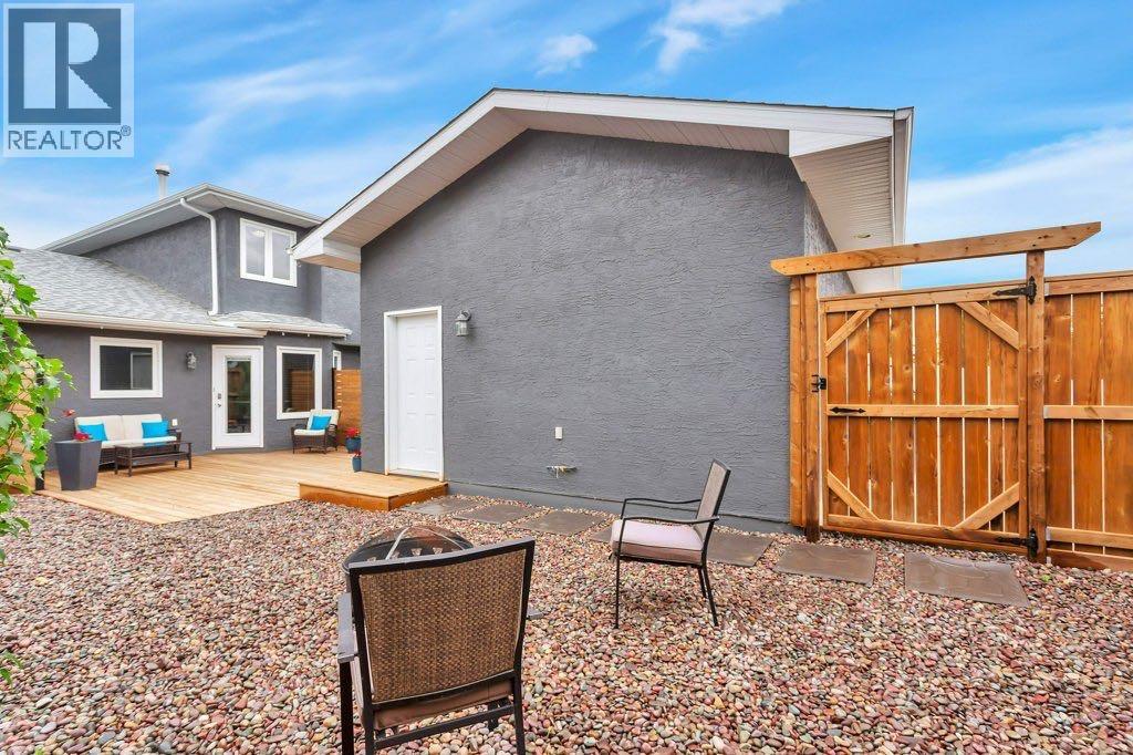 167 Douglas Avenue, Red Deer, Alberta  T4R 2G5 - Photo 41 - A2257837