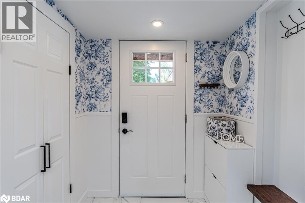 141 Poyntz Street, Penetanguishene, Ontario  L9M 1P5 - Photo 2 - 40772647
