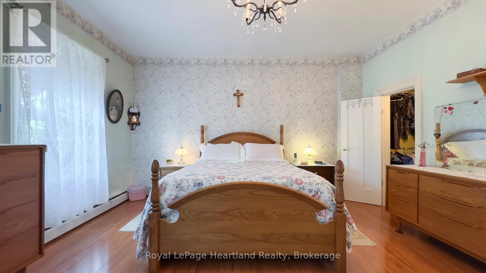 131 Rattenbury Street E, Central Huron, Ontario  N0M 1L0 - Photo 40 - X12214347