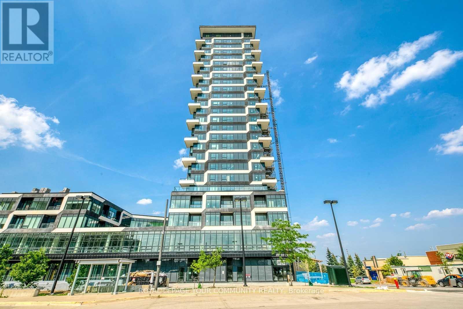 604 - 297 OAK WALK DRIVE, Oakville, Ontario