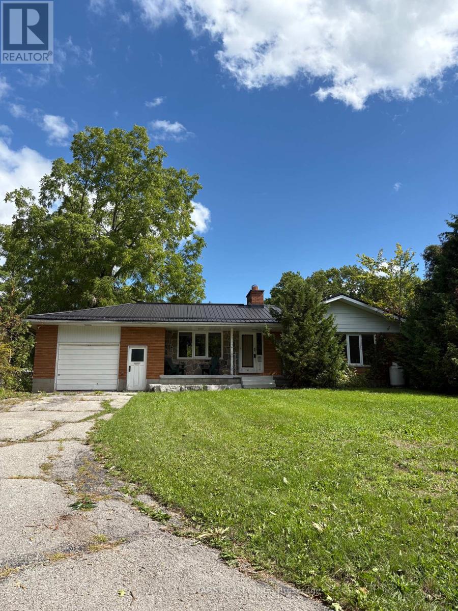 36 Cove Road, Kawartha Lakes, Ontario  K0M 1N0 - Photo 2 - X12420709