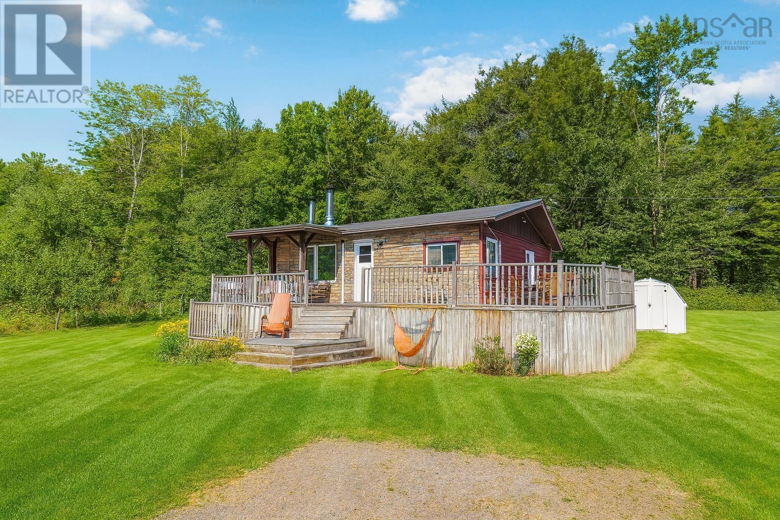 4 Charlie Drive, Middle New Cornwall, Nova Scotia
