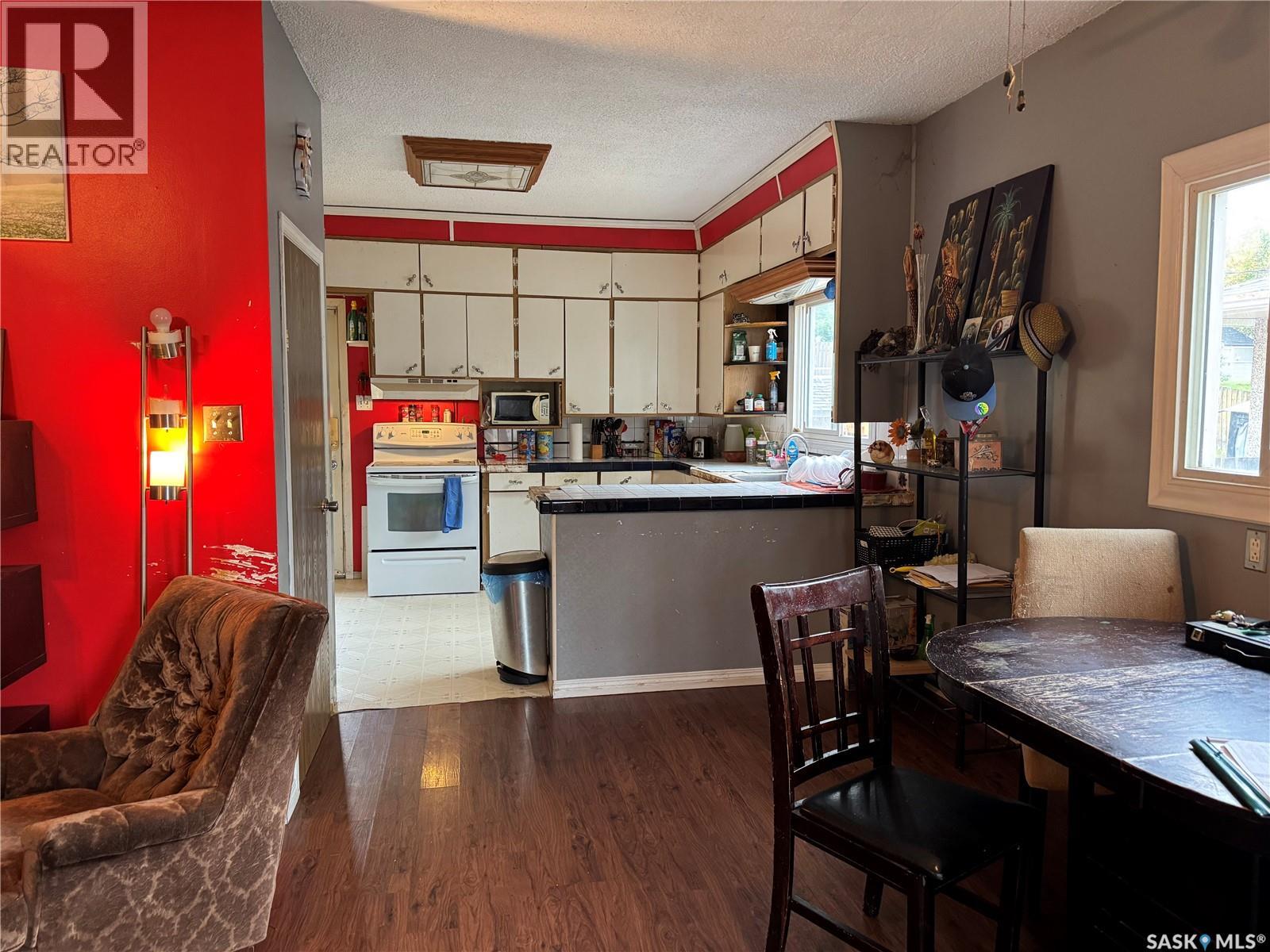 1041 3rd Street E, Prince Albert, Saskatchewan  S6V 0J4 - Photo 6 - SK019095