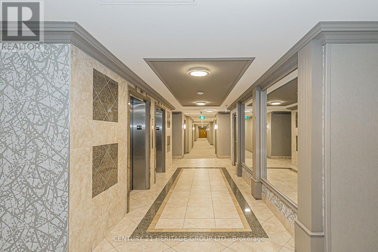 414 - 2 Maison Parc Court, Vaughan, Ontario  L4J 9K4 - Photo 4 - N12419397