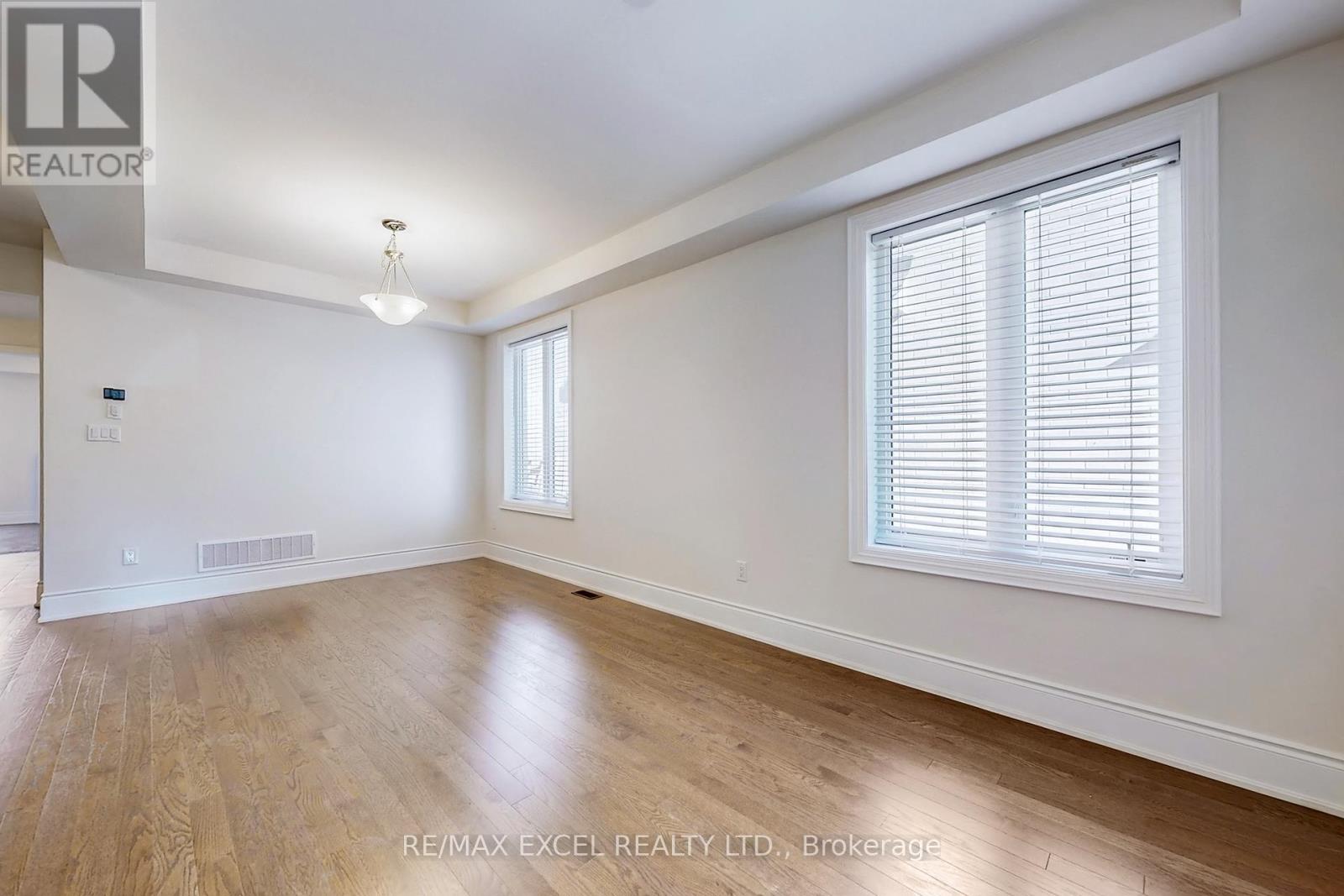 151 Silk Twist Drive, East Gwillimbury, Ontario  L9N 0V7 - Photo 25 - N12418709