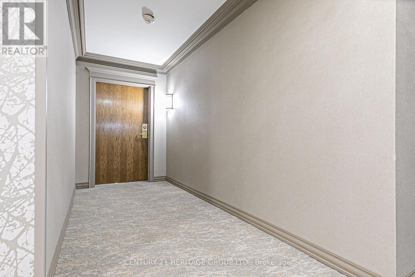 414 - 2 Maison Parc Court, Vaughan, Ontario  L4J 9K4 - Photo 5 - N12419397