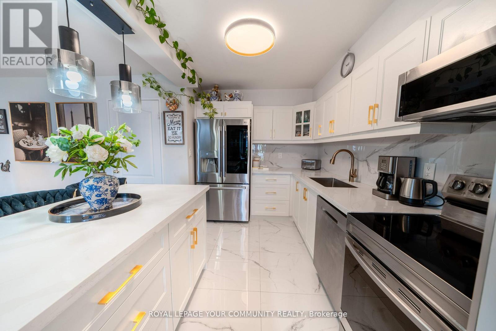 1218 - 20 Edgecliff Golfway, Toronto, Ontario  M3C 3A4 - Photo 17 - C12420733