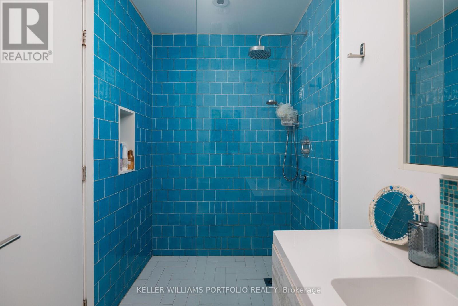 42 Talwood Drive, Toronto, Ontario  M3B 2P5 - Photo 35 - C12420738