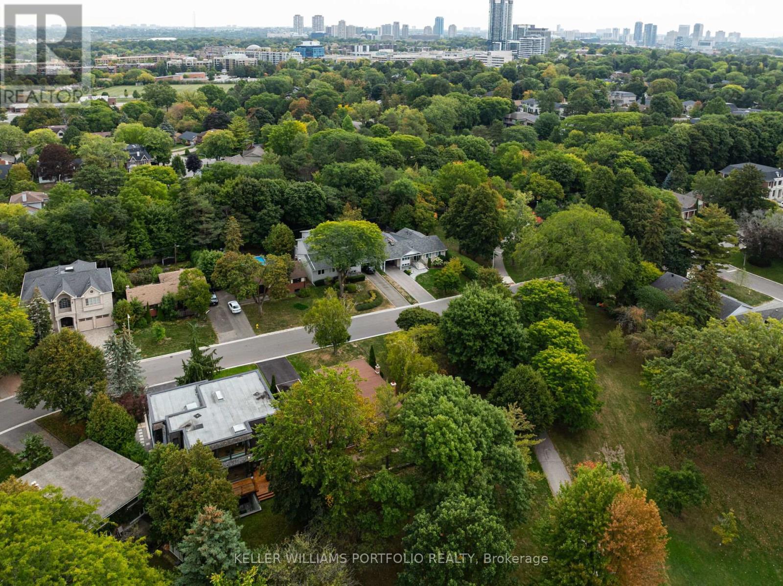 42 Talwood Drive, Toronto, Ontario  M3B 2P5 - Photo 49 - C12420738