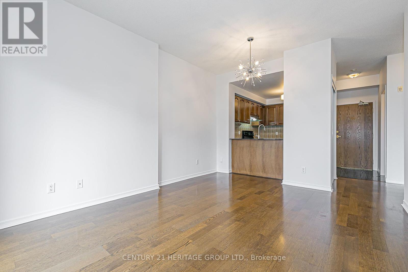 414 - 2 Maison Parc Court, Vaughan, Ontario  L4J 9K4 - Photo 12 - N12419397