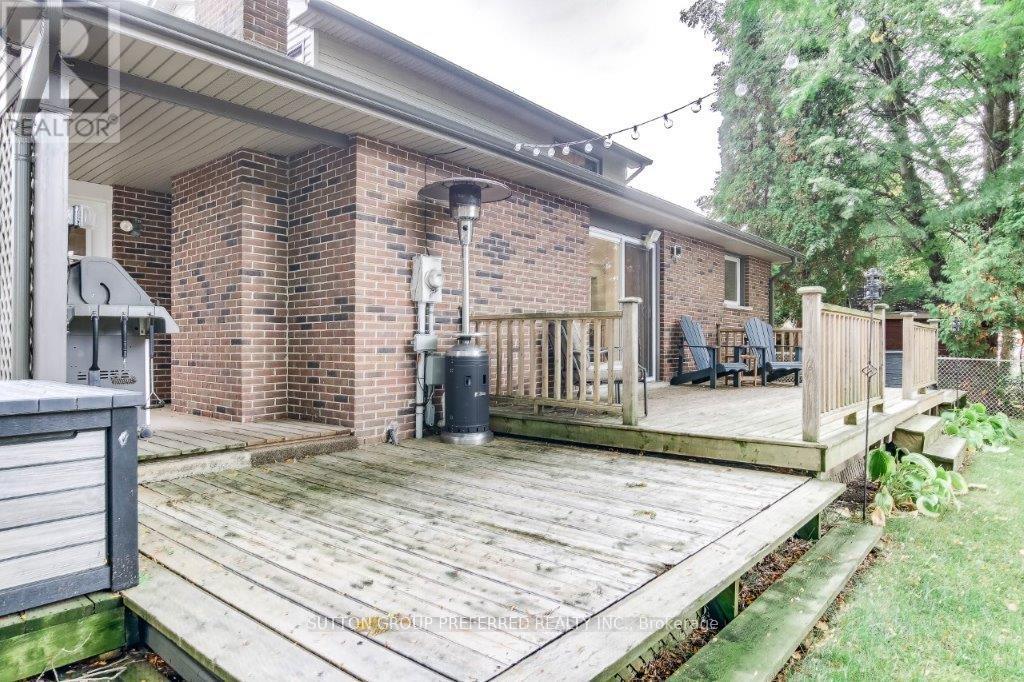 1295 Hastings Drive, London North, Ontario  N5X 2J1 - Photo 3 - X12420830