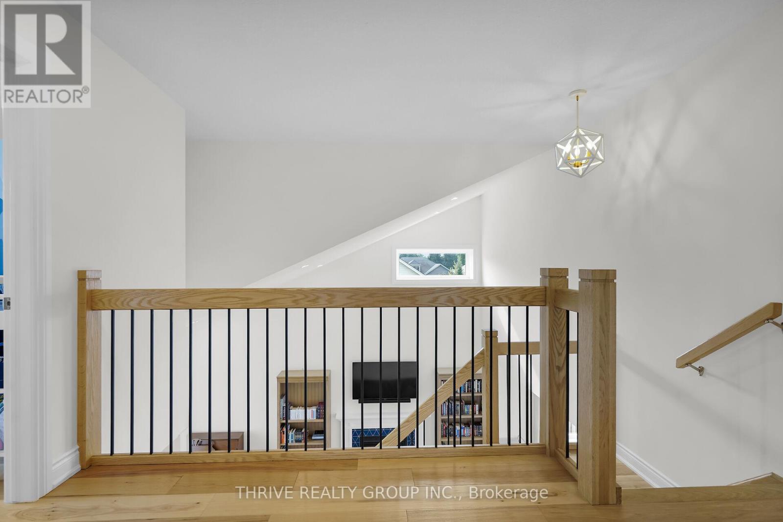 3 Elliot Street, Strathroy-Caradoc, Ontario  N7G 0H2 - Photo 25 - X12420845