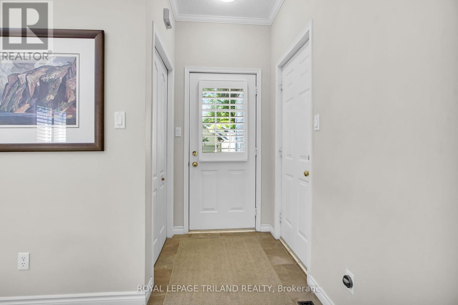 15 - 1499 Byron Baseline Road, London South, Ontario  N6K 4T4 - Photo 6 - X12420861