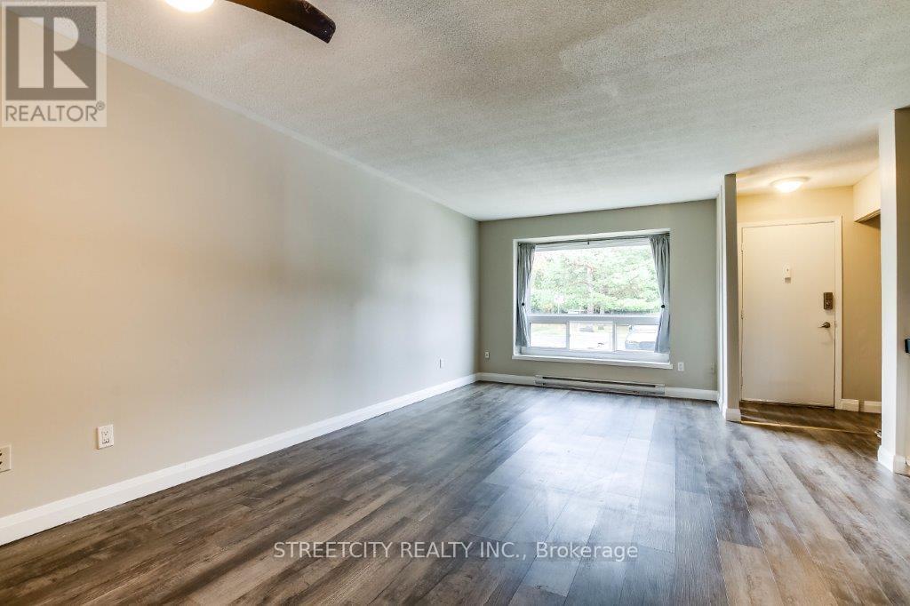55 - 475 Sandringham Crescent, London South, Ontario  N6C 5B9 - Photo 5 - X12420885