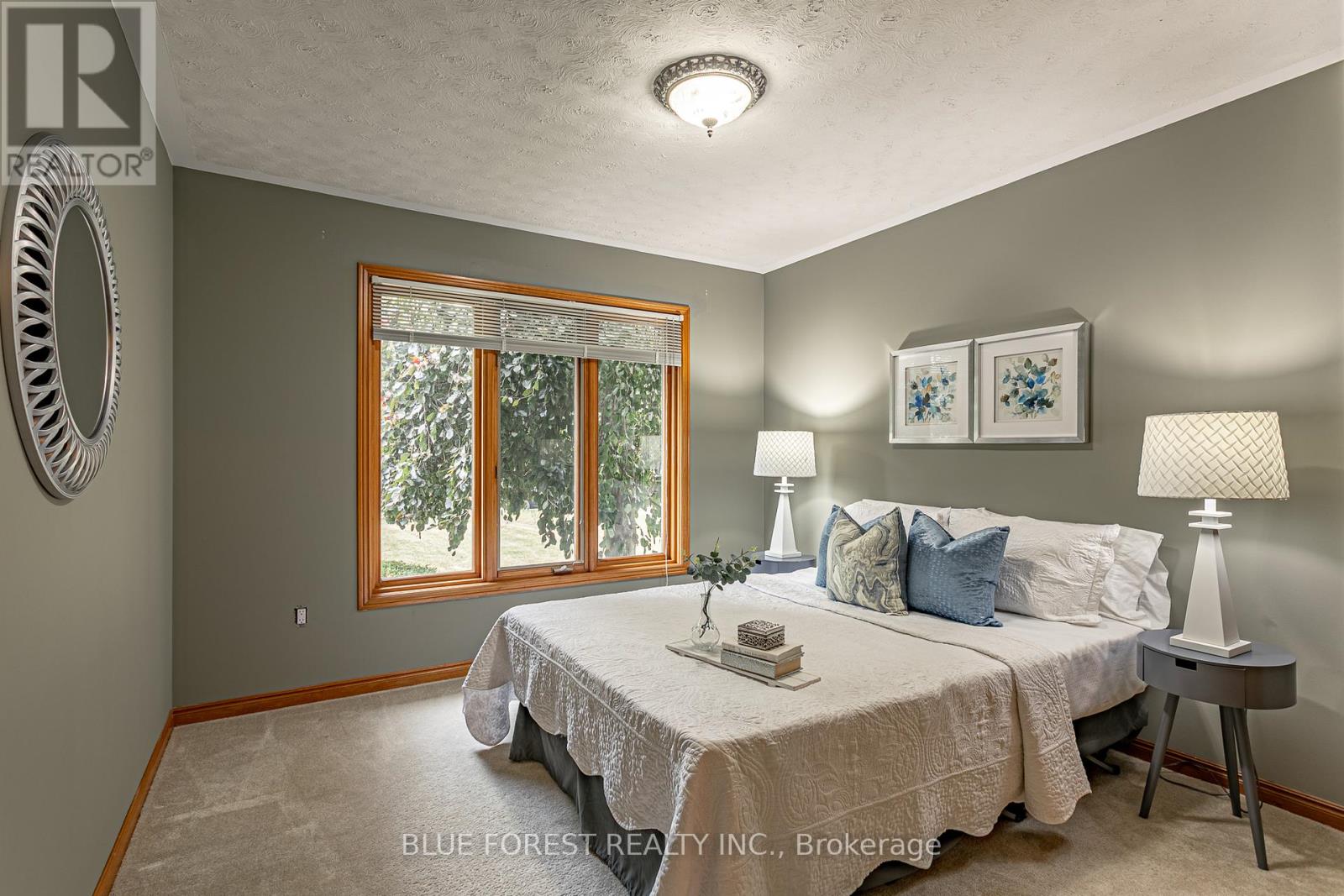 15 Calvert Place, Thames Centre, Ontario  N0L 1G3 - Photo 22 - X12420908