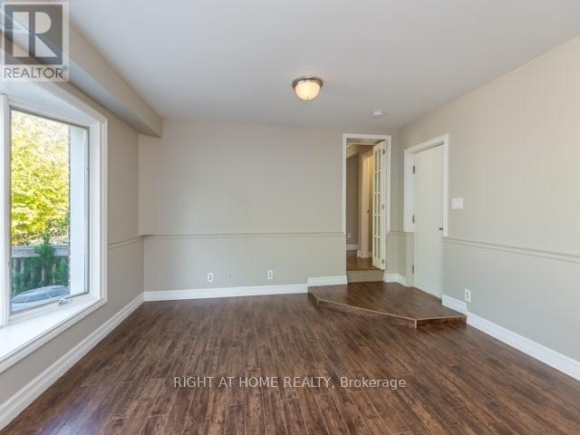 8 Gallacher Avenue, Richmond Hill, Ontario  L4E 2W9 - Photo 12 - N12420704