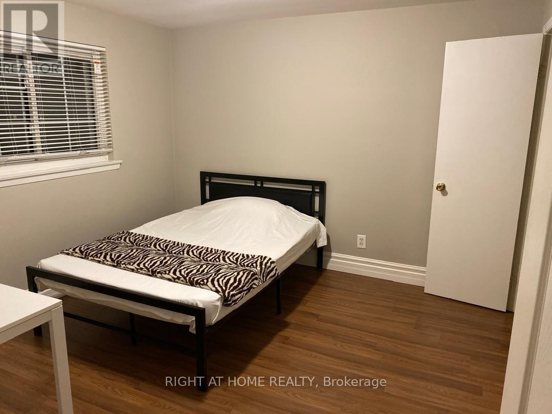 8 Gallacher Avenue, Richmond Hill, Ontario  L4E 2W9 - Photo 30 - N12420704
