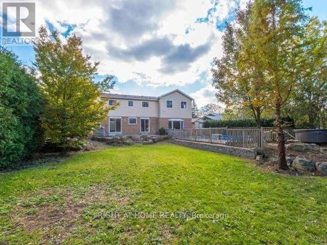 8 Gallacher Avenue, Richmond Hill, Ontario  L4E 2W9 - Photo 4 - N12420704