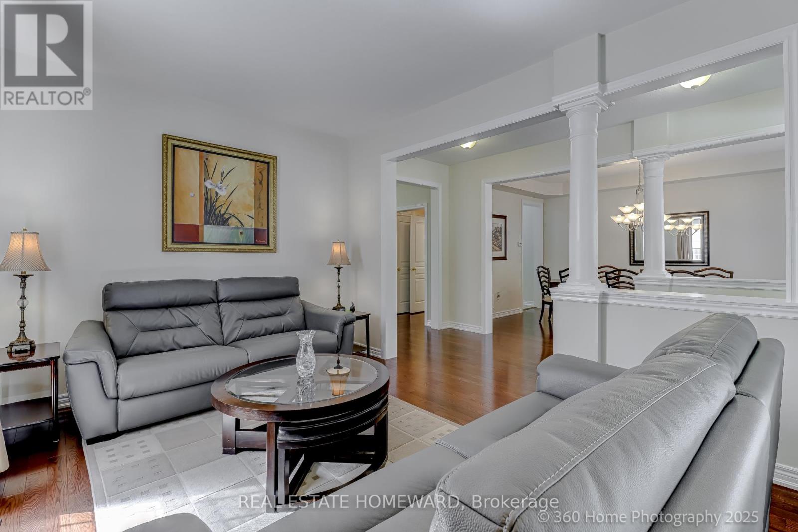 9 Tarmack Drive, Richmond Hill, Ontario  L4E 0E6 - Photo 8 - N12420719