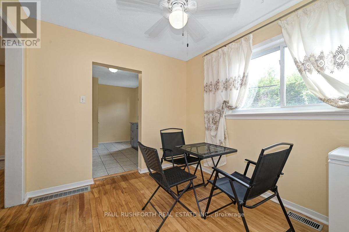 838 Borthwick Avenue, Ottawa, Ontario  K1K 2M8 - Photo 8 - X12420817