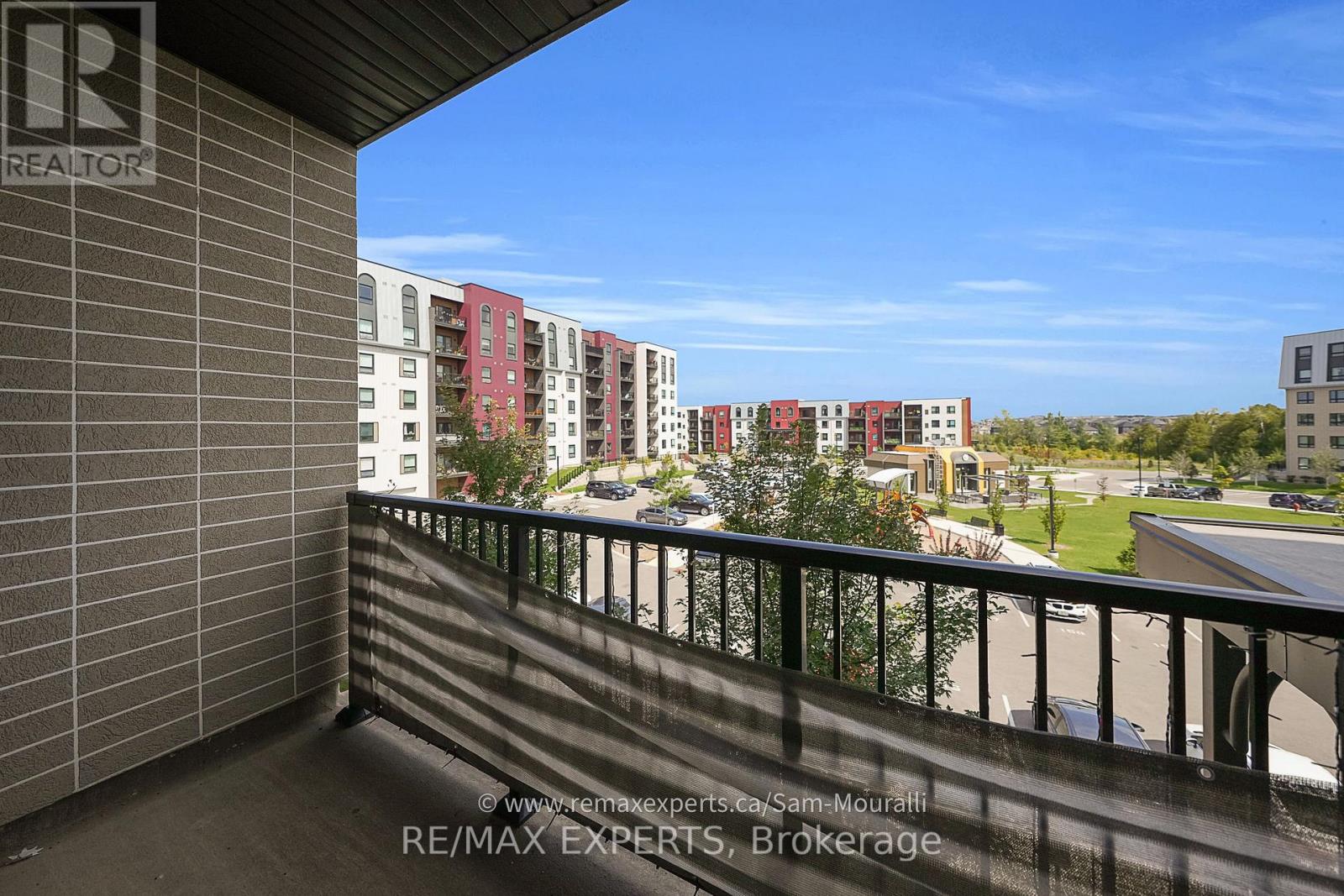 207 - 6 Spice Way, Barrie, Ontario  L9J 0J9 - Photo 37 - S12420694