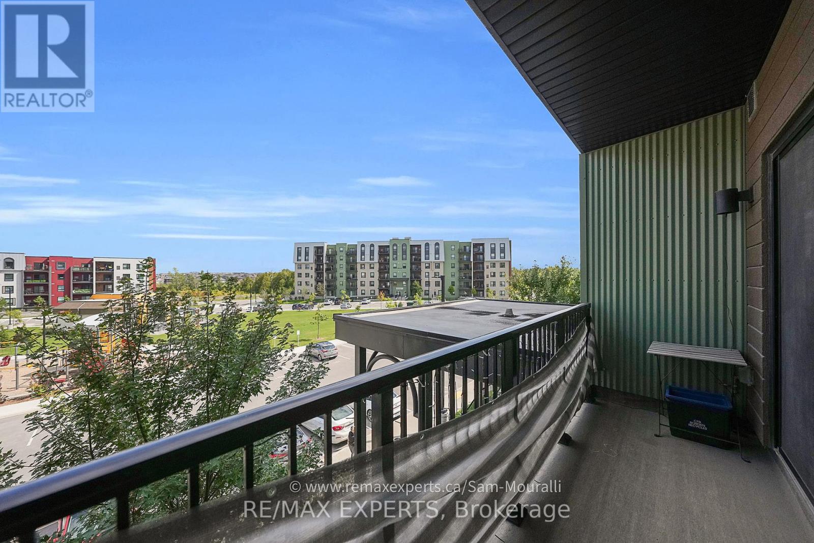 207 - 6 Spice Way, Barrie, Ontario  L9J 0J9 - Photo 38 - S12420694